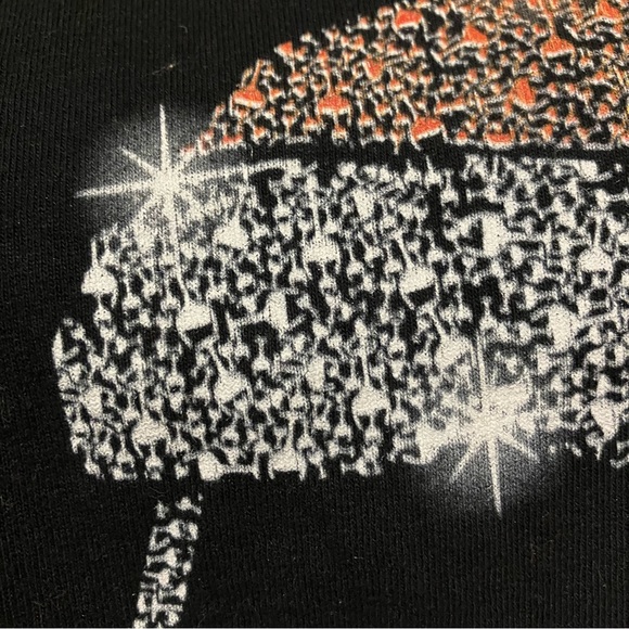 Santa Wine Glass Christmas Tee - Picture 4 of 8